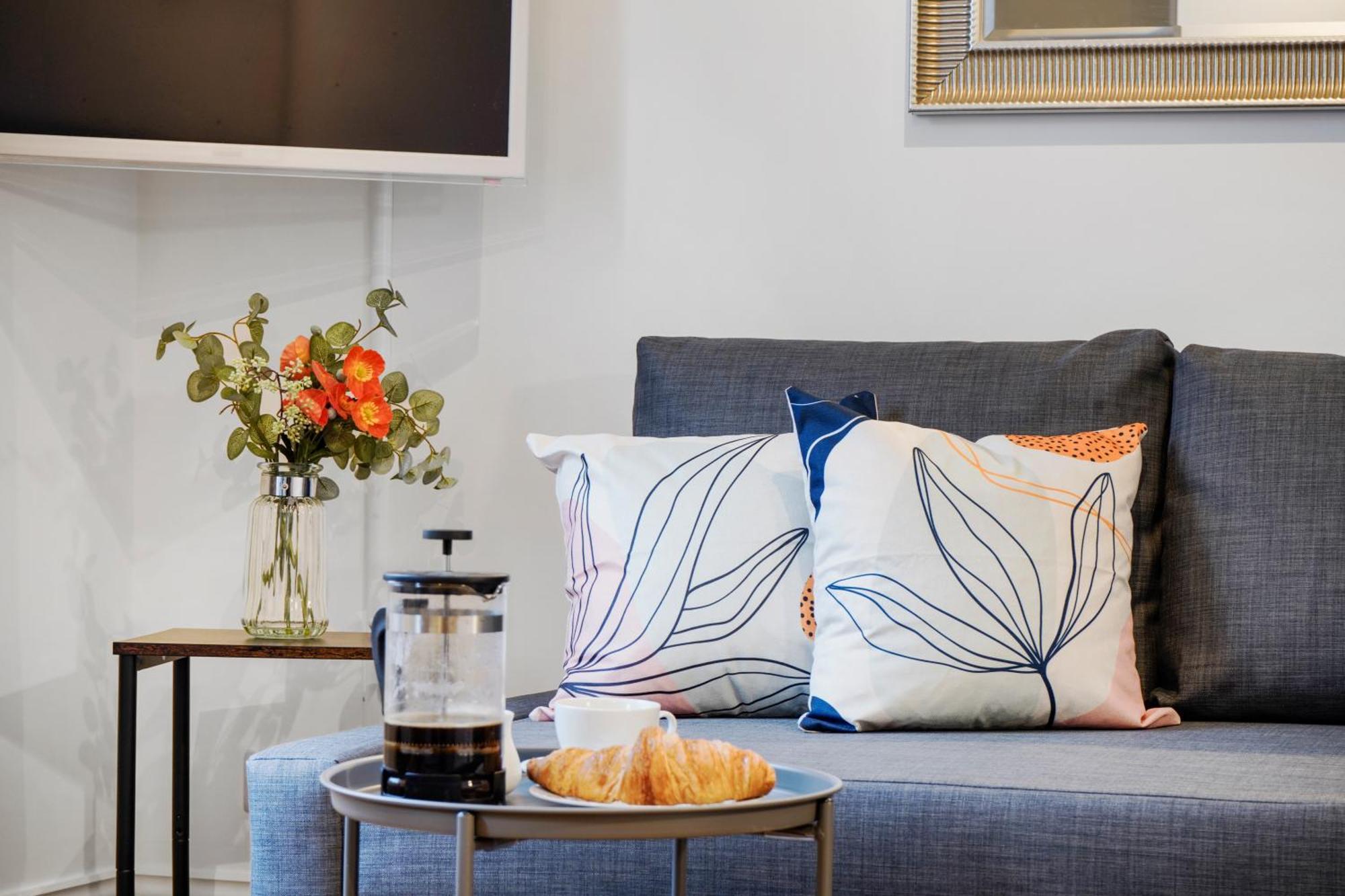 Apt 4, Soho Apartments 2Nd Floor By Indigo Flats 런던 외부 사진